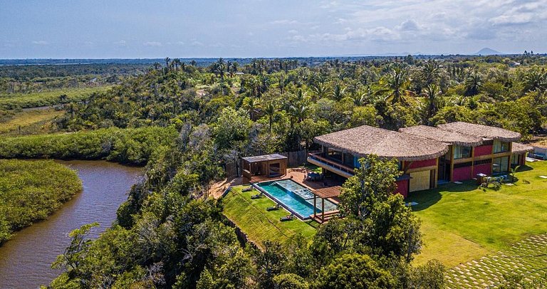 Casa de luxo em Caraíva à beira do rio – 7 suítes