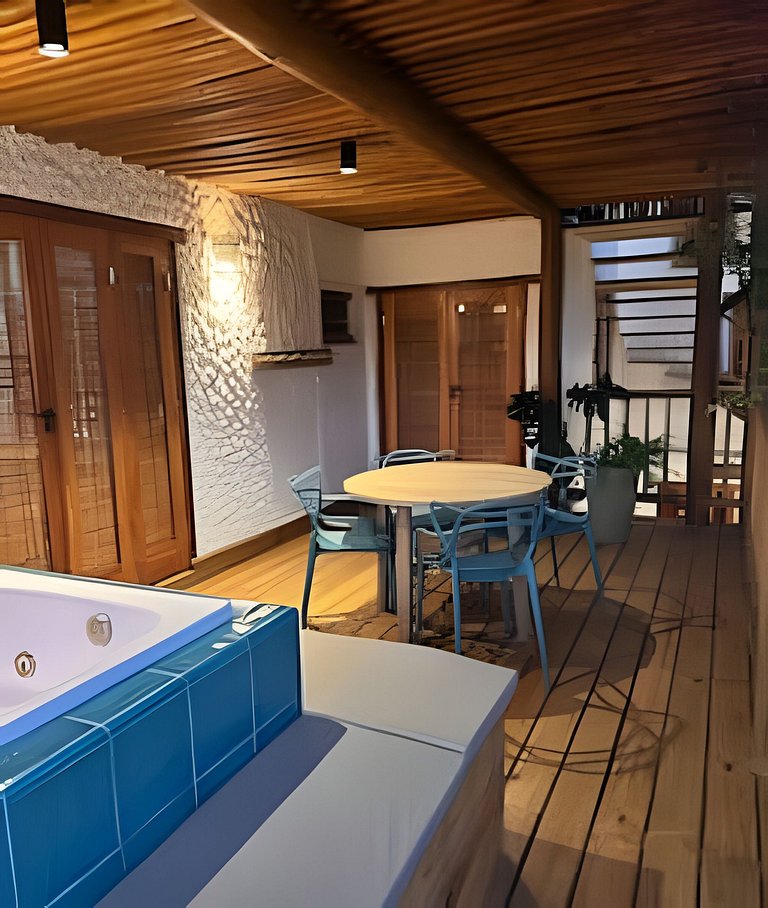 Villa para até 12 pessoas na Rua Mucugê – Jacuzzi & Piscina