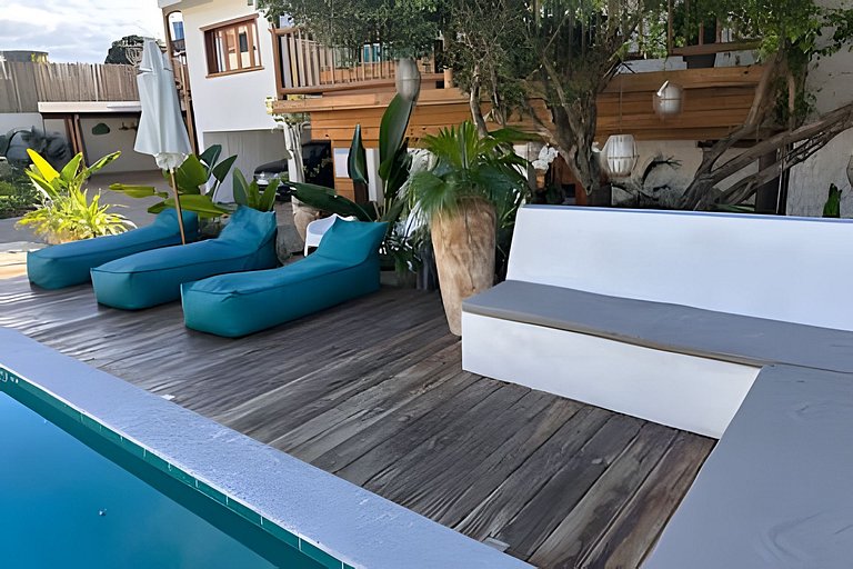 Villa para até 12 pessoas na Rua Mucugê – Jacuzzi & Piscina