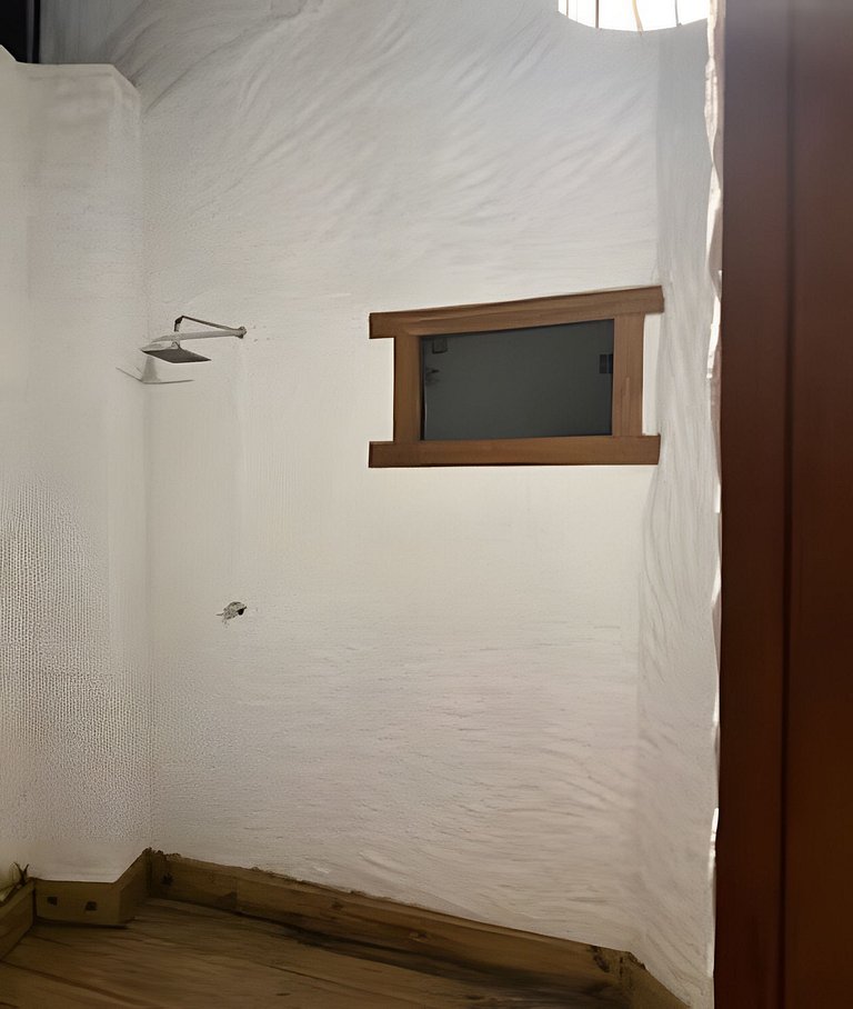 Suíte com piscina na Rua Mucugê – Arraial d’Ajuda
